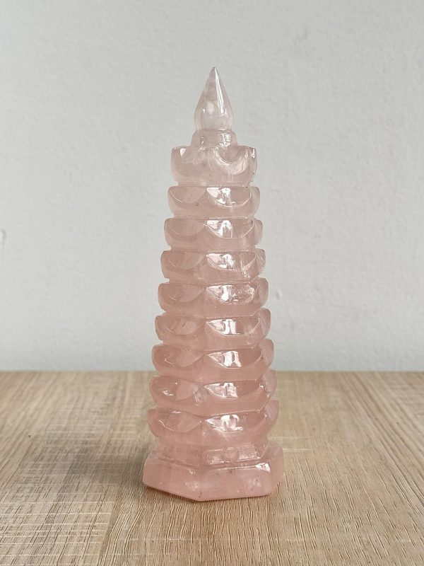 粉水晶塔