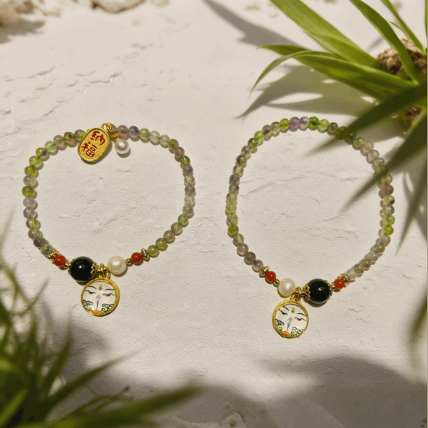 Bead Bracelet: Four-Armed Avalokiteshvara D44