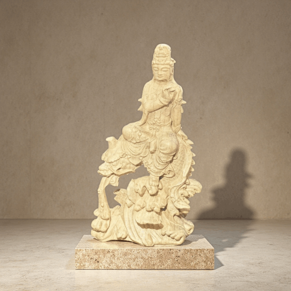 Peachwood Avalokiteshvara (Guanyin) D126