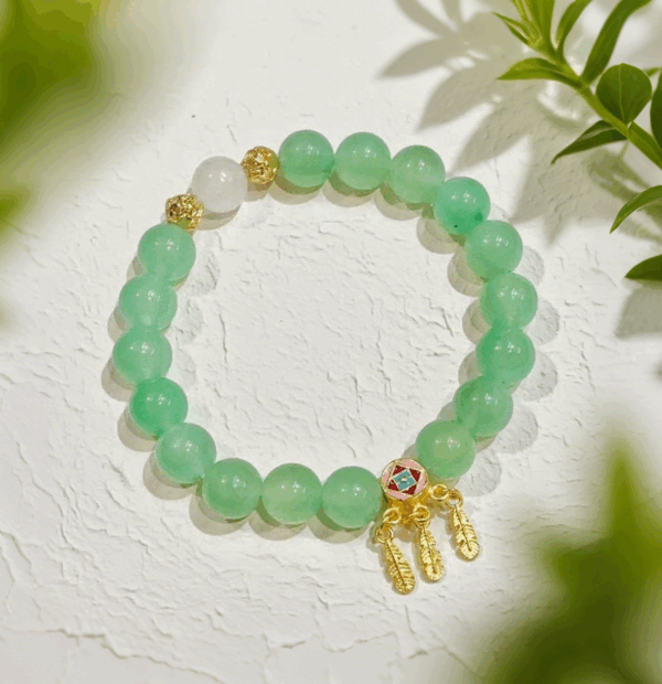 Bead Bracelet: Lifelong Companion, Winged Guardian D52