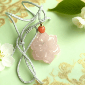 Sakura Petal Pendant · Soft Pink D150